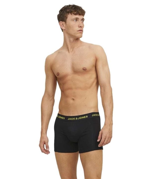 jack-and-jones-kalsong-svart-gult-resar
